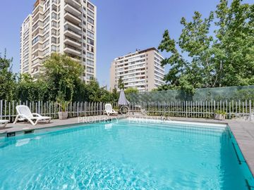 Exclusivo Departamento con 76Mts de Rooftop 2D2B1E1B. Oportunidad Comodidad y Amplitud!!