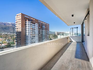 Exclusivo Departamento con 76Mts de Rooftop 2D2B1E1B. Oportunidad Comodidad y Amplitud!!