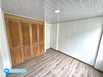 Apartamento de 3 habitaciones + parqueadero, Hipotecho  | 65 m²