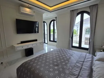 Ultra-Exclusive Luxury Pool Villa in Bangtao, Phuket