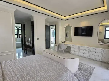 Ultra-Exclusive Luxury Pool Villa in Bangtao, Phuket