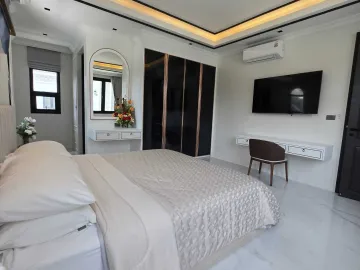 Ultra-Exclusive Luxury Pool Villa in Bangtao, Phuket