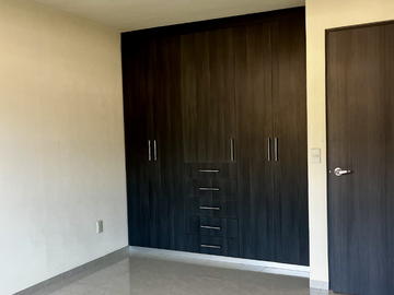 Casa en Venta en Zinacantepec, Residencial Paseo de los Sauces