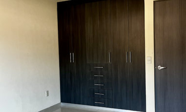 Casa en Venta en Zinacantepec, Residencial Paseo de los Sauces