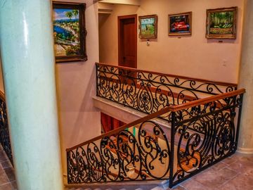 Hermosa Residencia en venta en Costa Coronado