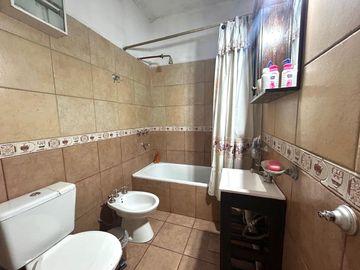 CASA MULTI-FAMILIAR 3amb y 3amb en San Martin