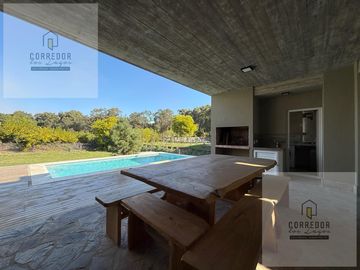 Casa en Venta Costa Esmeralda, Barrio Golf II Al 600, 5 Ambientes