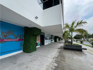 SE VENDE LOCAL COMERCIAL EN THE SANDS EN AV. BALBOA 135 M2