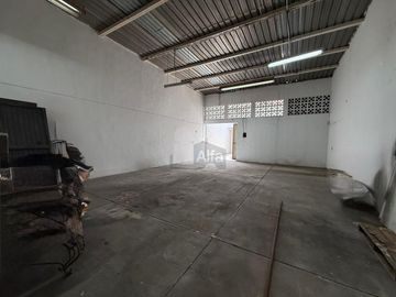Bodega comercial en renta en Centro, Monterrey, Nuevo León