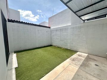 VENTA O RENTA CASA ZAKIA ALEGRO. 11