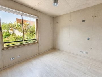 Colegio Mayflower / Depto 2D 2B