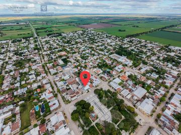 Edificio comercial, casa y deposito en San Jerónimo Norte