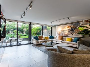 Espectacular Dúplex con jardín privado
