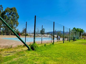 Hermosa parcela de 10.000 m/2 en Condominio en Catapilco