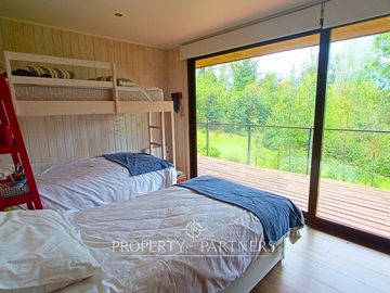Espectacular casa en el lago Calafquen