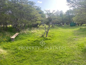 Terreno con 2 casas en Sector Calafate