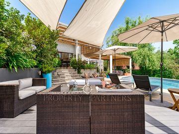 Espectacular Casa en El Huinganal con amplio jardín y cancha de Padle