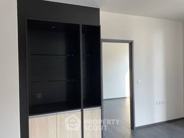 1-BR Condo at The Edge Sukhumvit 23 near MRT Sukhumvit