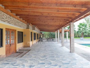 Increible parcela en exclusivo sector de Pirque