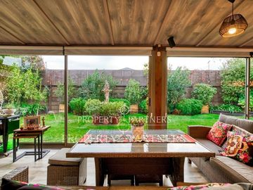 Venta de casa en Peñalolén, Condominio Parque Cousiño Macul, Peñalolén