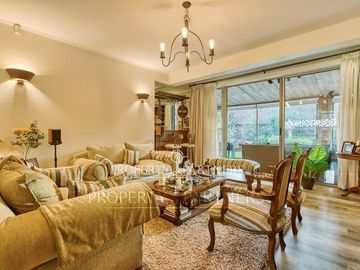 Venta de casa en Peñalolén, Condominio Parque Cousiño Macul, Peñalolén