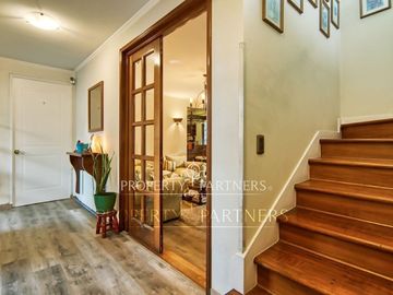 Venta de casa en Peñalolén, Condominio Parque Cousiño Macul, Peñalolén