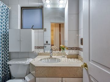 Venta de casa en Peñalolén, Condominio Parque Cousiño Macul, Peñalolén
