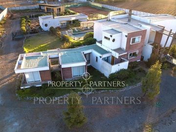 Parcela con espectacular terreno en Altovalsol