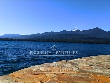 Exclusivos sitios orilla de lago Calafquen