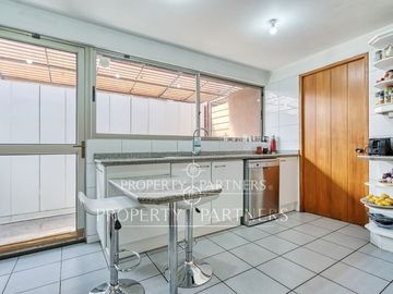 Venta de casa en Álvaro Casanova, Las Pircas, Peñalolén