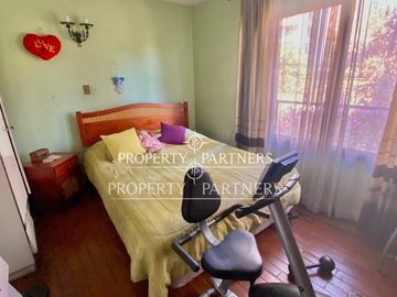 Estupenda casa con gran terreno