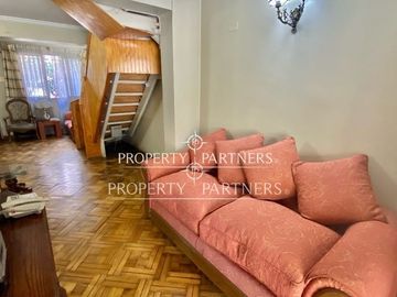 Estupenda casa con gran terreno
