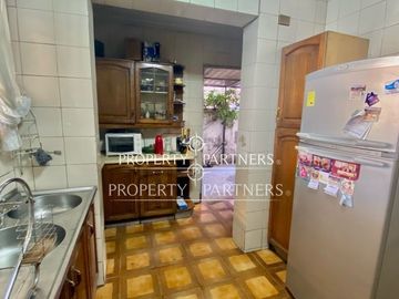 Estupenda casa con gran terreno