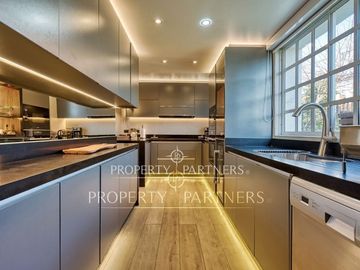 Linda y moderna casa en venta, excelente estado y ubicación privilegiada, en el corazón de Peñalolén