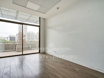 Gran Oficina en Santa Maria | 2 Pisos completos 2738 m2 | Oportunidad 0,26 UF/m2
