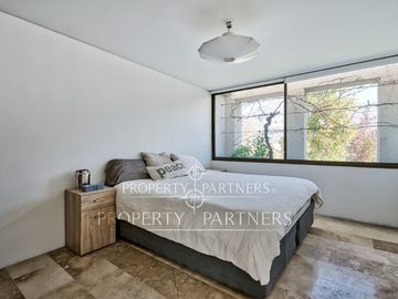 Espectacular townhouse triplex a pasos del Santiago College