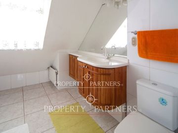 Casa estilo Ingles en San Joaquín
