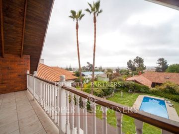 Casa estilo Ingles en San Joaquín