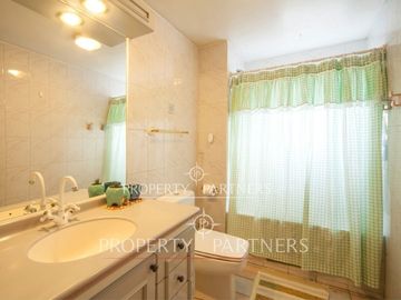 Casa estilo Ingles en San Joaquín