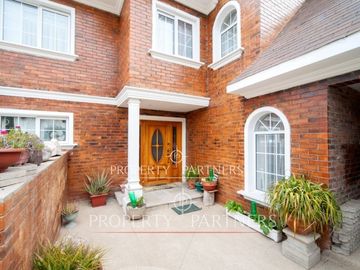 Casa estilo Ingles en San Joaquín