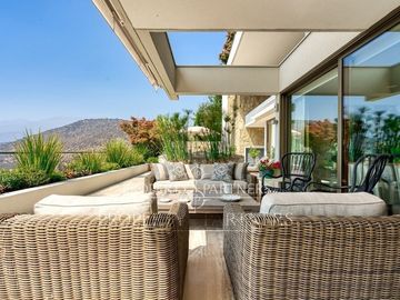 Exclusivo departamento duplex en Santa Anita
