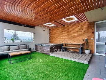 Duplex con rica Terraza excelente conectividad