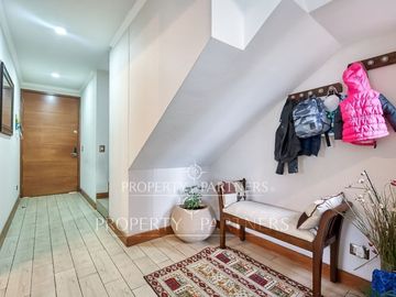 Duplex con rica Terraza excelente conectividad