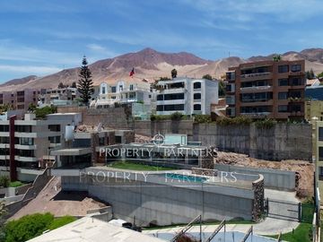 Exclusiva casa mediterránea, con piscina y vista panorámica a la costa, arquitecto Marcelo Rossi