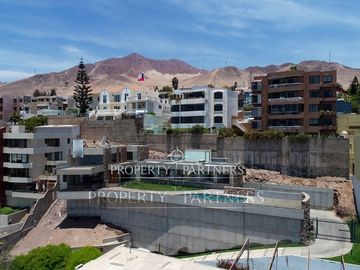 Exclusiva casa mediterránea, con piscina y vista panorámica a la costa, arquitecto Marcelo Rossi