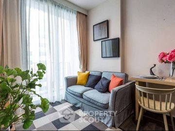 1-BR Condo at The Edge Sukhumvit 23 near MRT Sukhumvit