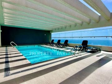 Moderno departamento amoblado con vista al mar en Reñaca Norte