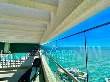Moderno departamento amoblado con vista al mar en Reñaca Norte