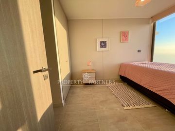 Moderno departamento amoblado con vista al mar en Reñaca Norte
