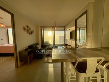 Moderno departamento amoblado con vista al mar en Reñaca Norte